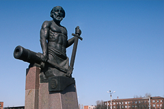 Памятник Н. Демидову, г. Тула